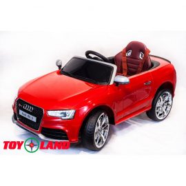 Автомобиль Audi Rs5 
